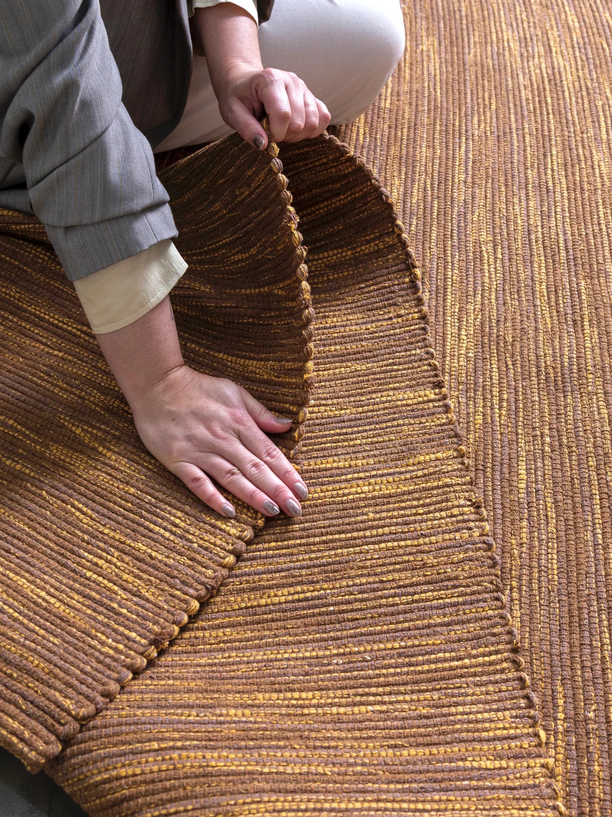 Tapete Mika Mostarda | Pronta Entrega