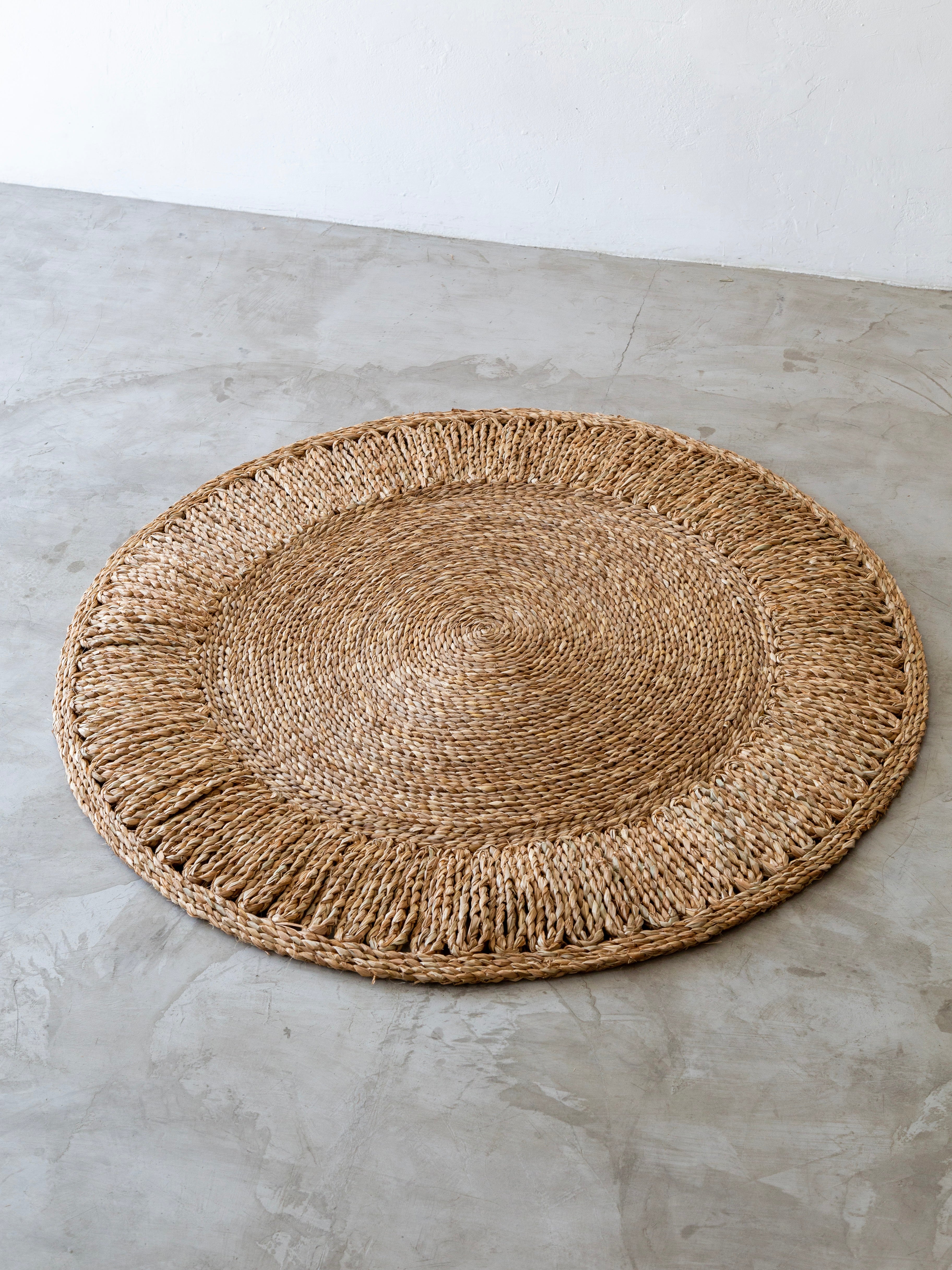 Tapete Redondo Capim D'água | Pronta Entrega