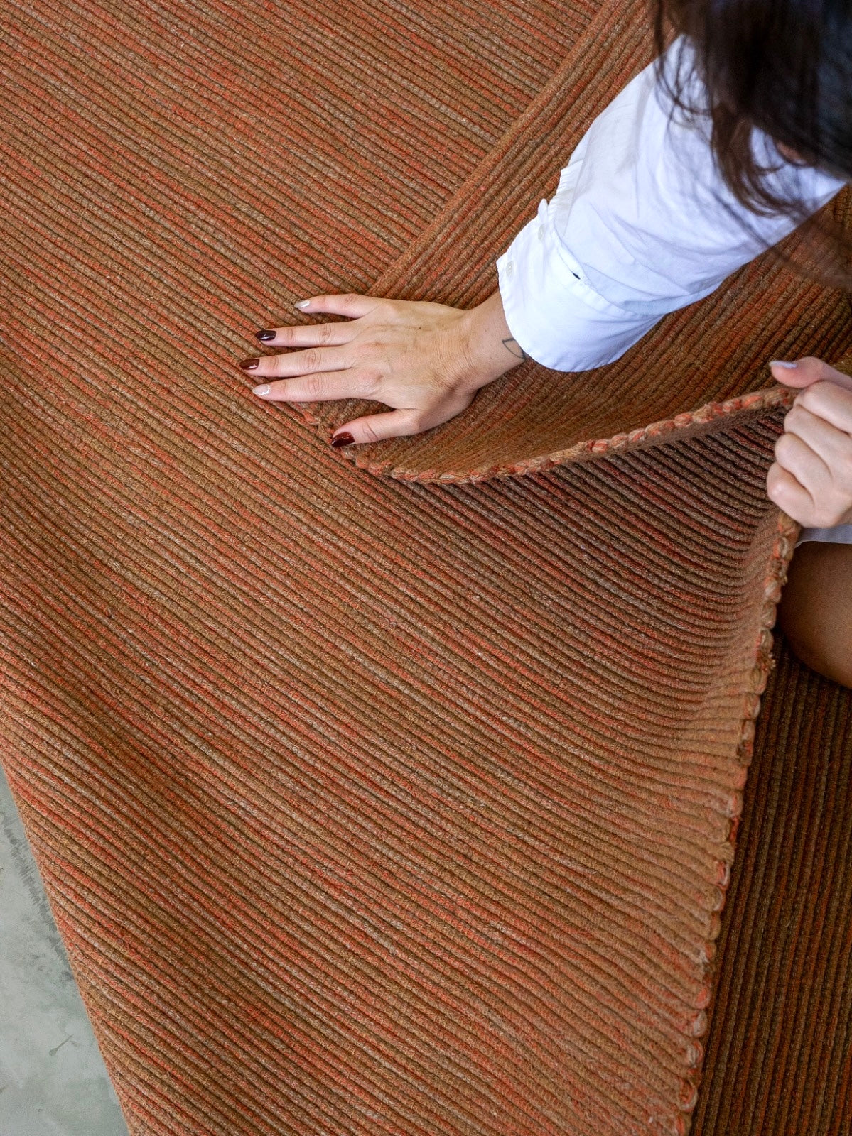 Tapete Mika Telha | Pronta Entrega